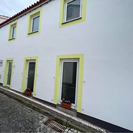 Casa Do Craveiro * Lajes do Pico